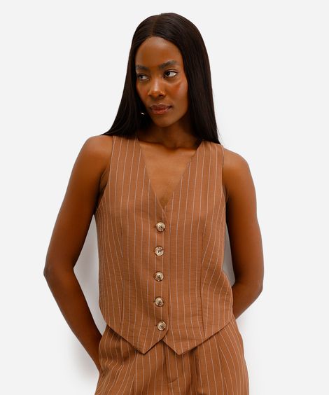 colete feminino de alfaiataria risca de giz  marrom