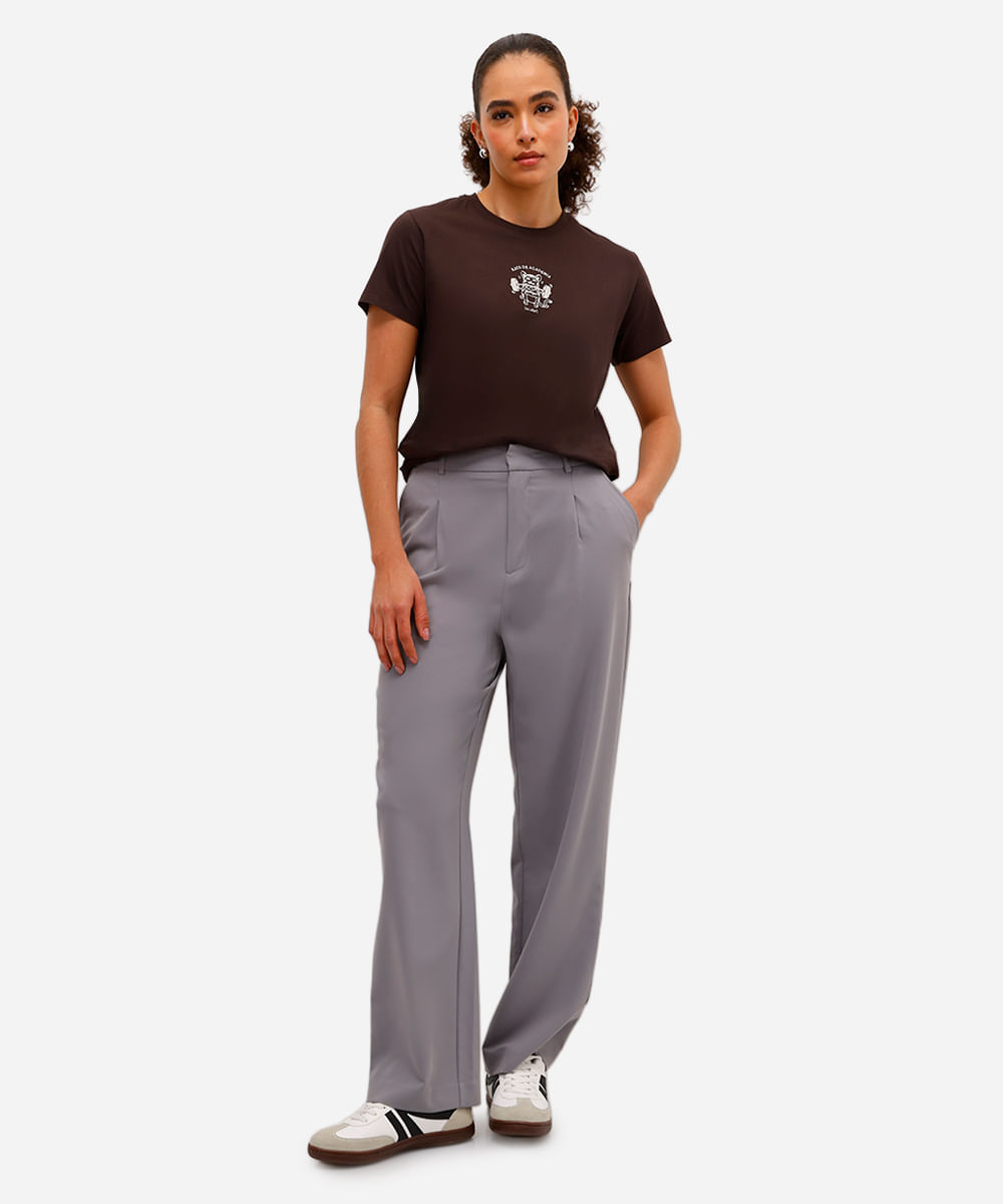 camiseta feminina de algodão rata de academia marrom