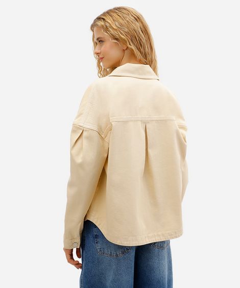 jaqueta shacket feminina de sarja com bolsos amarela