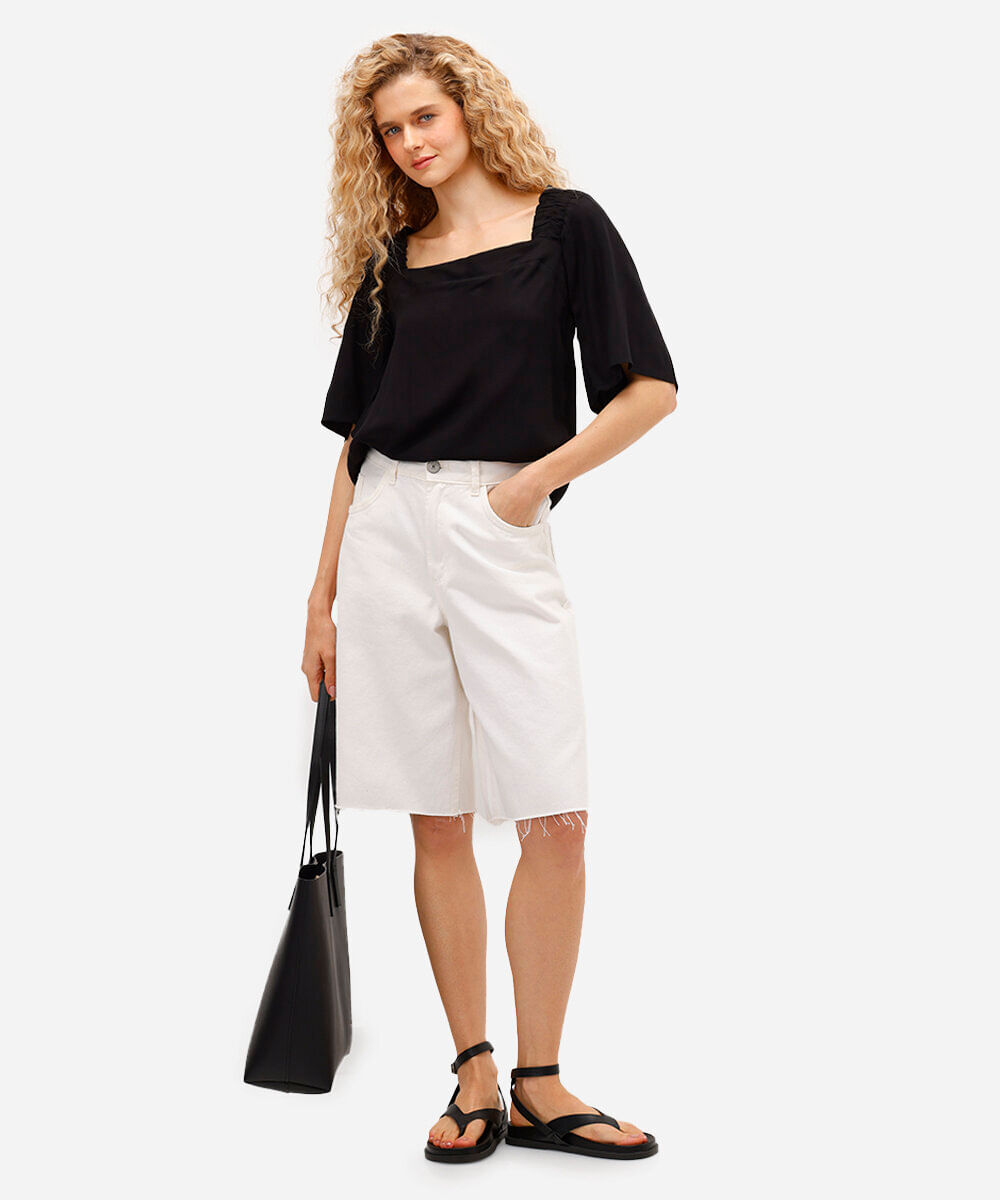 blusa feminina de viscose decote quadrado preta