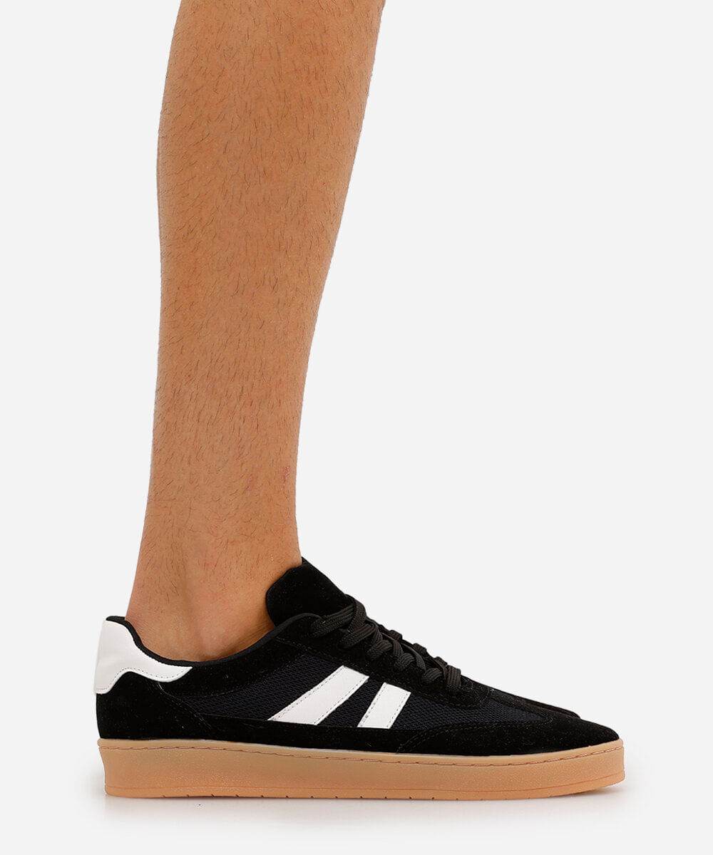 tênis casual masculino com recortes texturizado preto