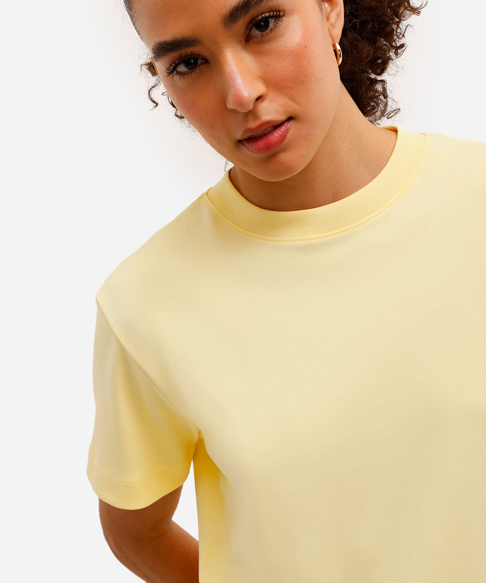 camiseta comfort feminina de algodão peruano interlock amarela