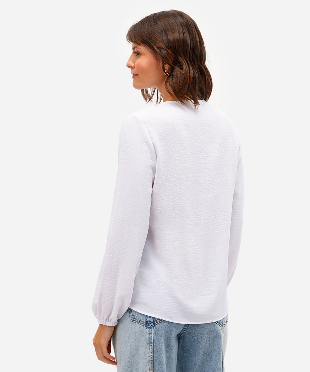 bata feminina manga bufante com babado texturizada off white