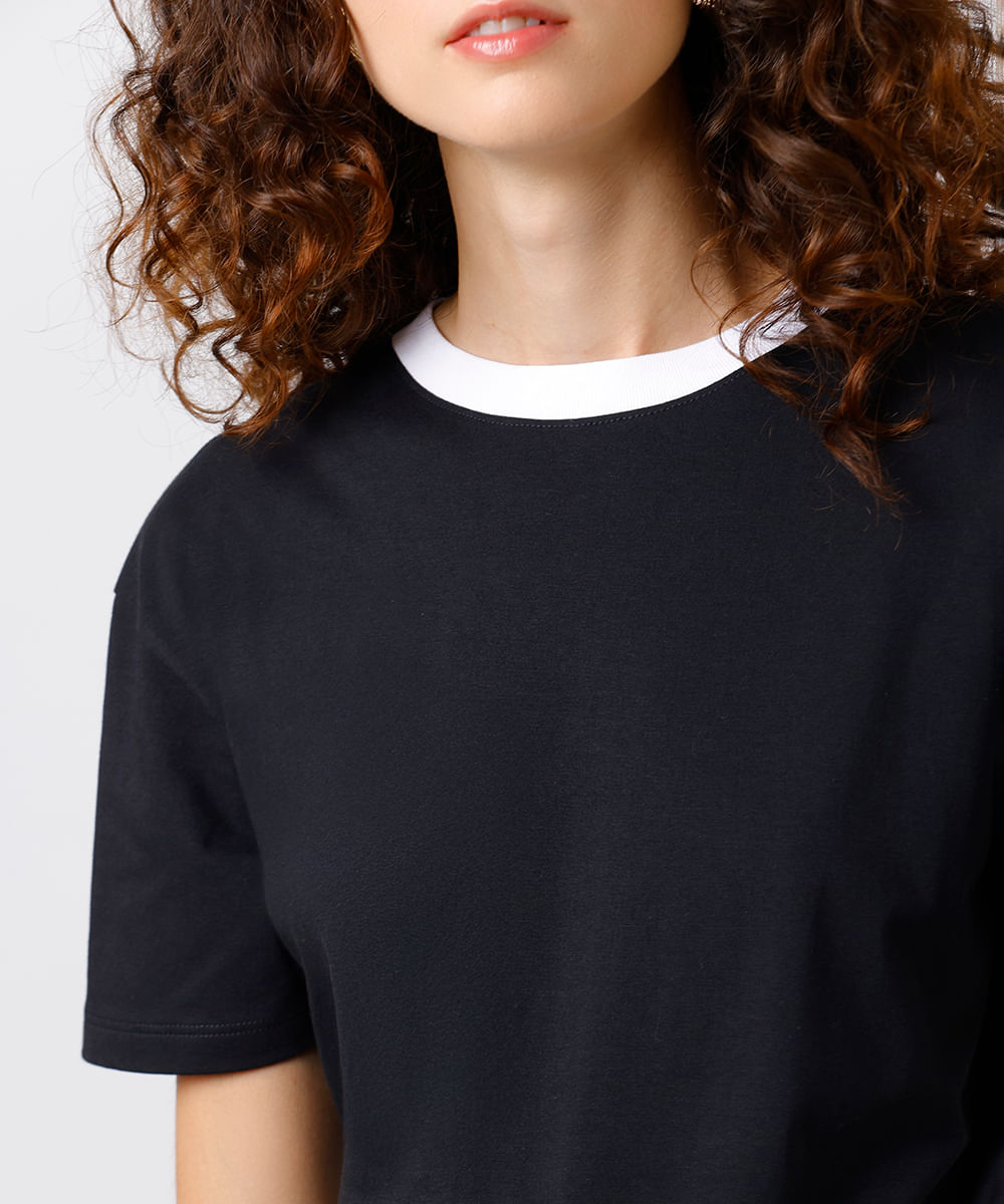 camiseta slim fit feminina de algodão peruano bicolor mindset preta