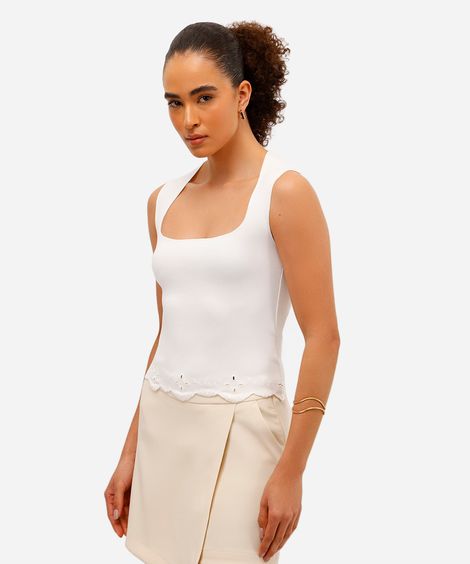 regata feminina decote quadrado com bordado off white