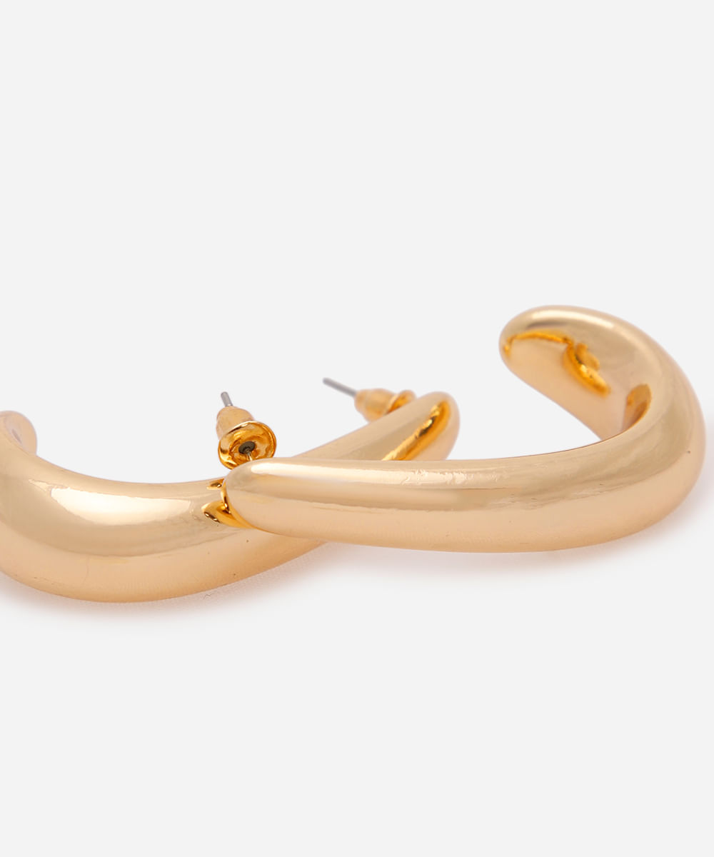 brinco alongado dourado