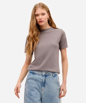 camiseta básica feminina de algodão peruano cinza