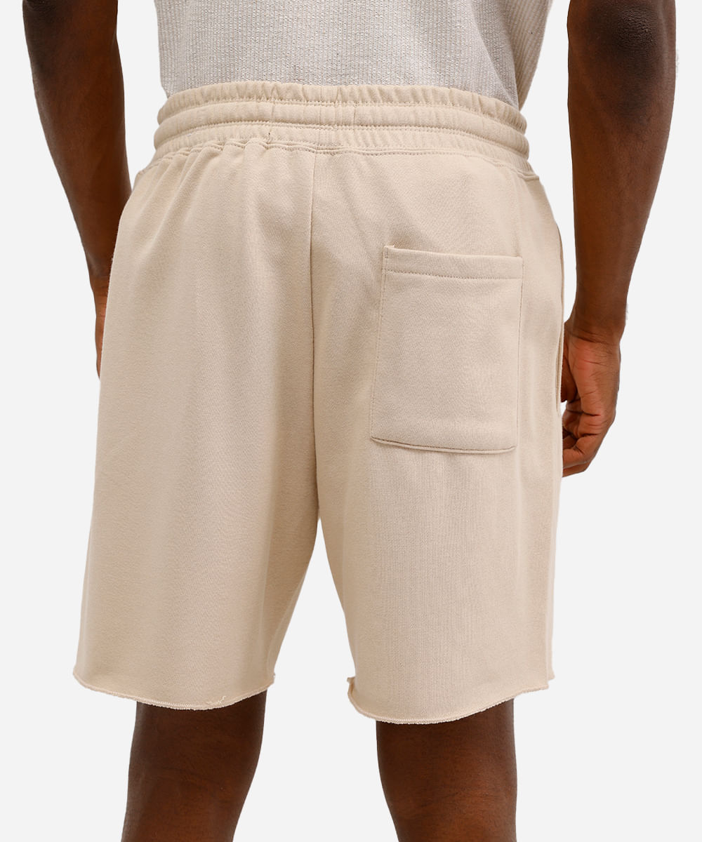 bermuda de moletom com bolsos bege