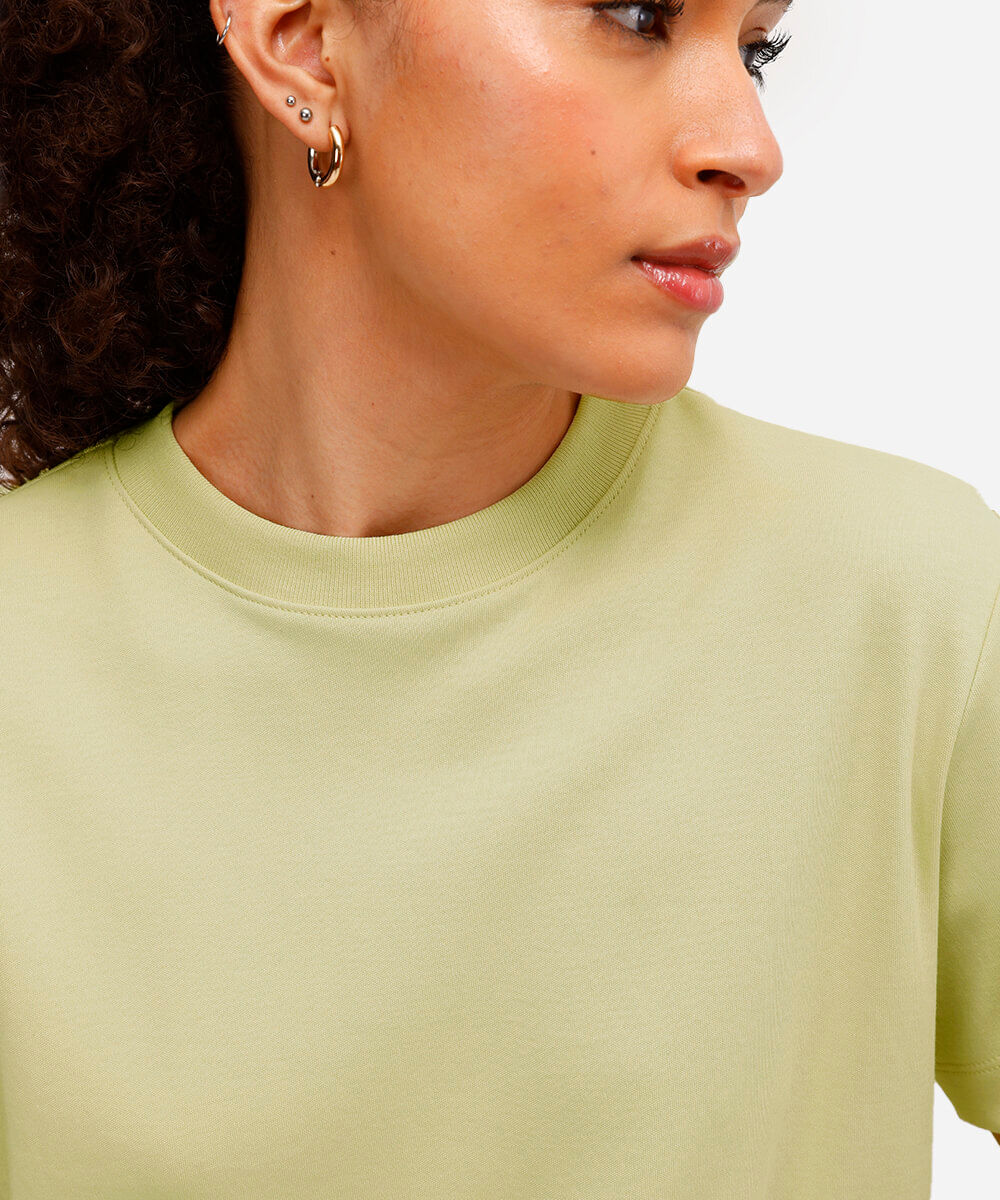 camiseta comfort feminina de algodão peruano interlock verde