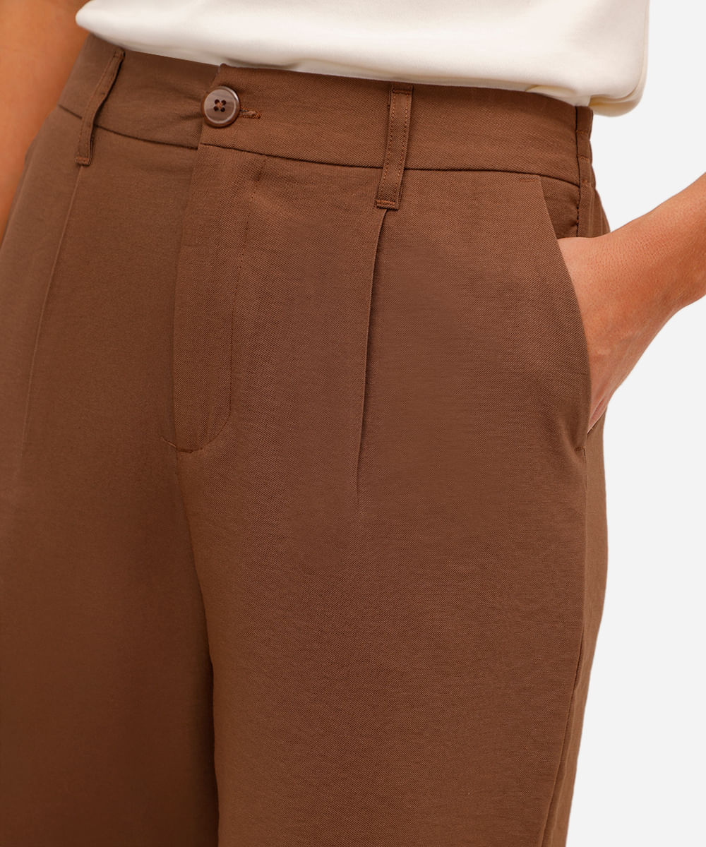 calça feminina pregas marrom