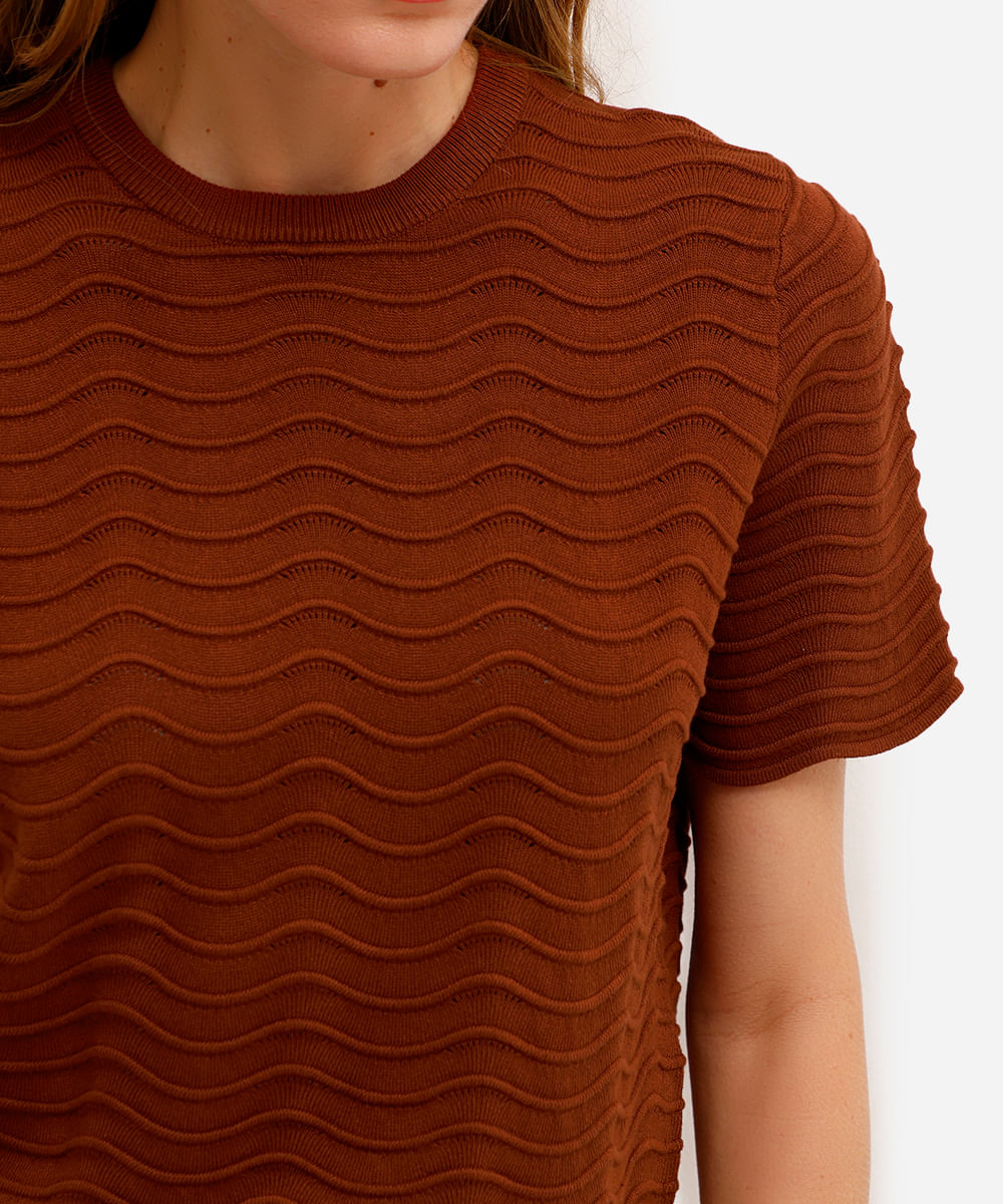blusa feminina de tricot texturizada marrom