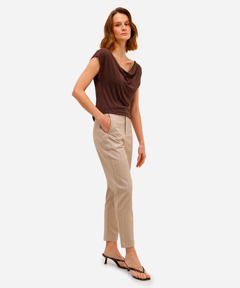 calça de alfaiataria feminina com pences listrada bege