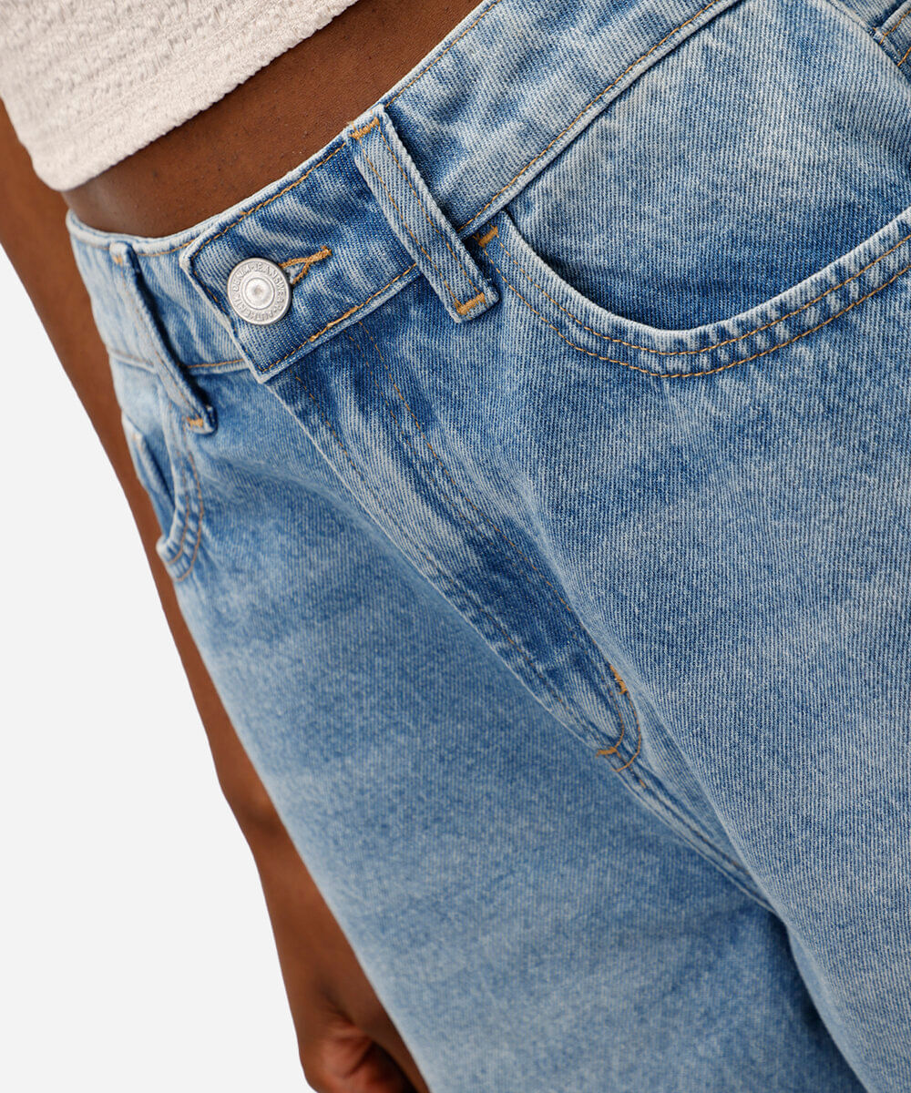 bermuda feminina jeans cintura média azul