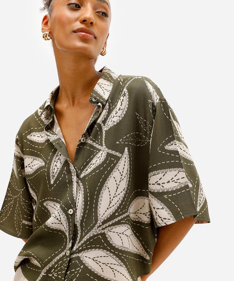 camisa feminina de viscose manga curta folhagem verde