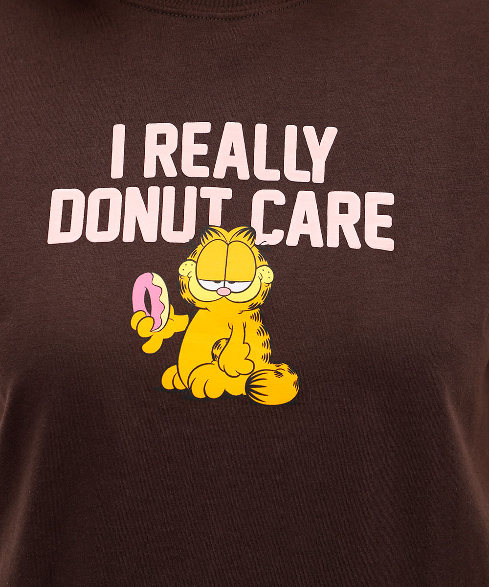 camiseta feminina de algodão garfield marrom