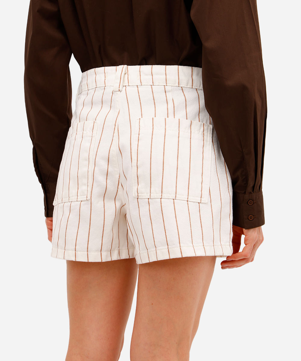 short feminino de sarja listrado off white