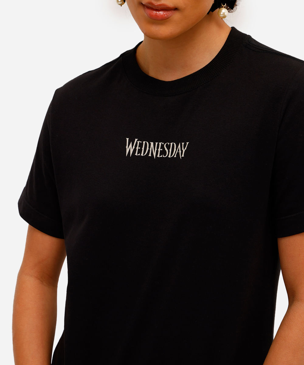 camiseta feminina de algodão wandinha preta