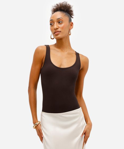 body básico feminino de poliamida canelado marrom