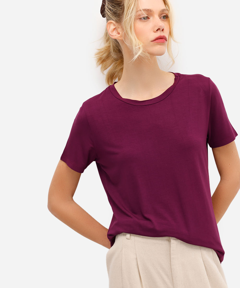 camiseta feminina básica de viscose manga curta roxa