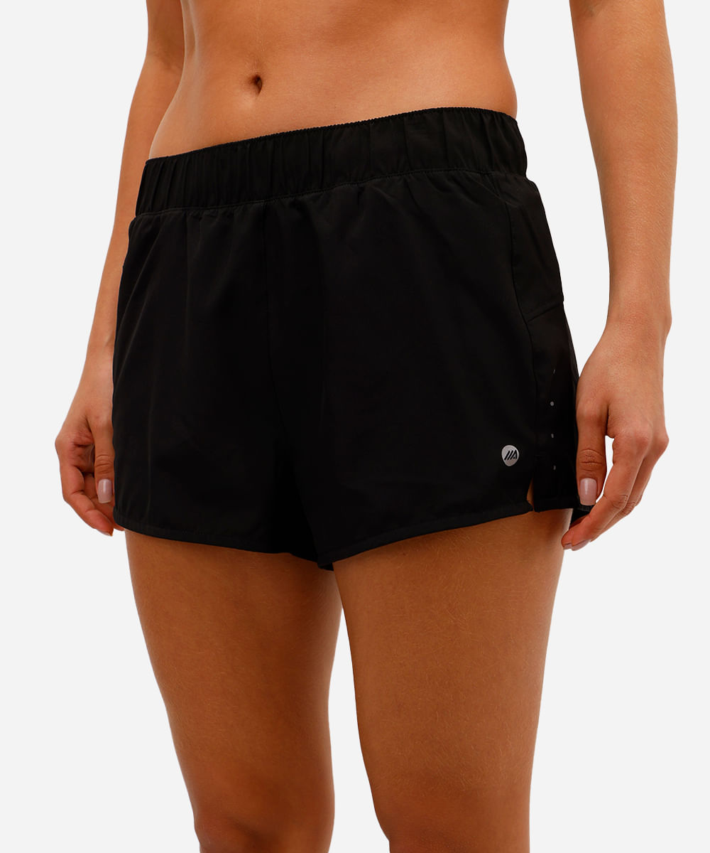 short running feminino esportivo com refletivos preto
