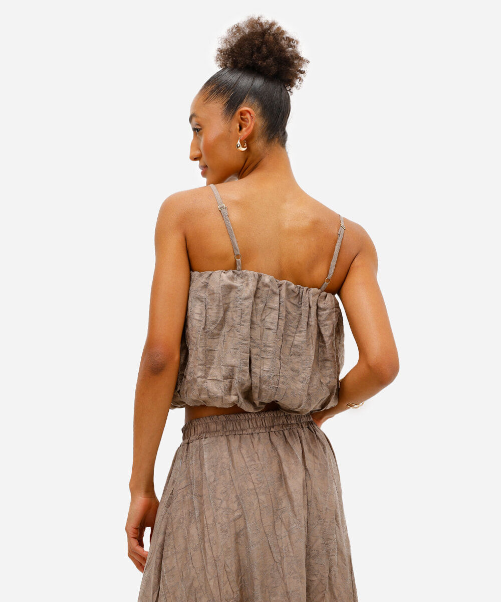 blusa balonê feminina em jacquard floral bege