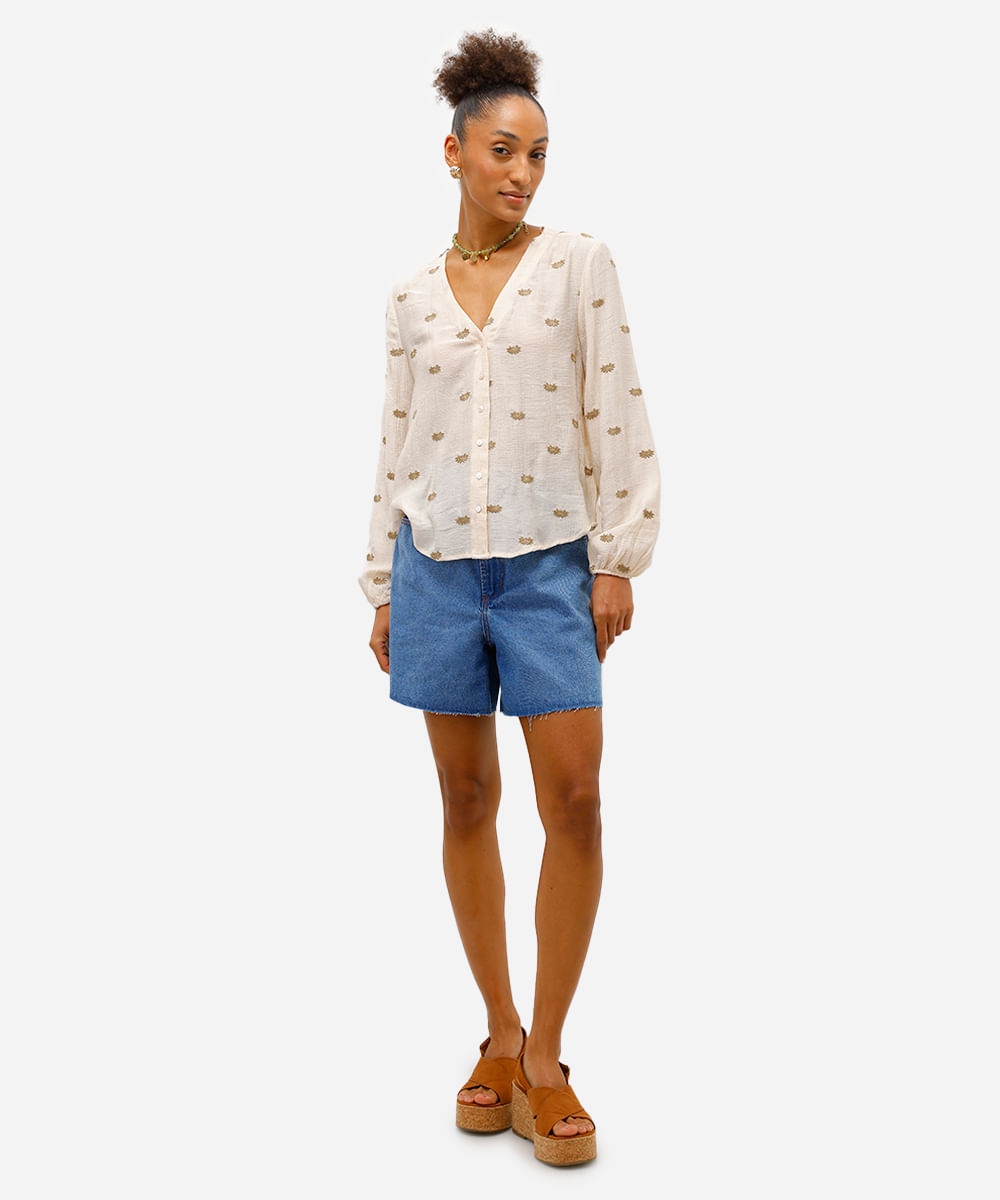 bata feminina de viscose com bordados texturizada bege