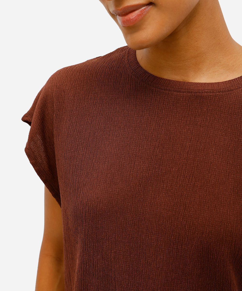 blusa muscle feminina texturizada básica marrom