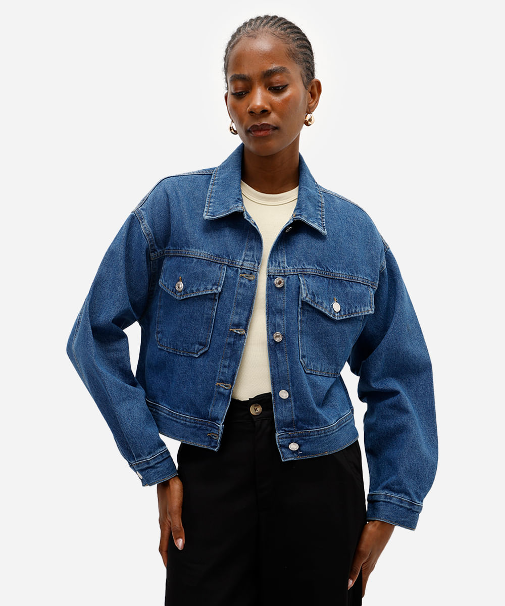 jaqueta jeans feminina cropped barra a fio azul