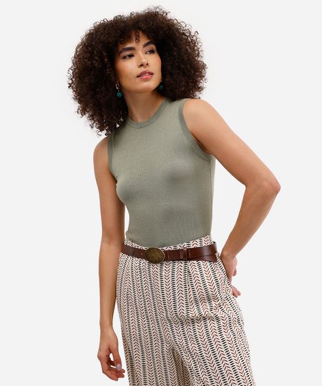 regata feminina de tricot decote redondo verde