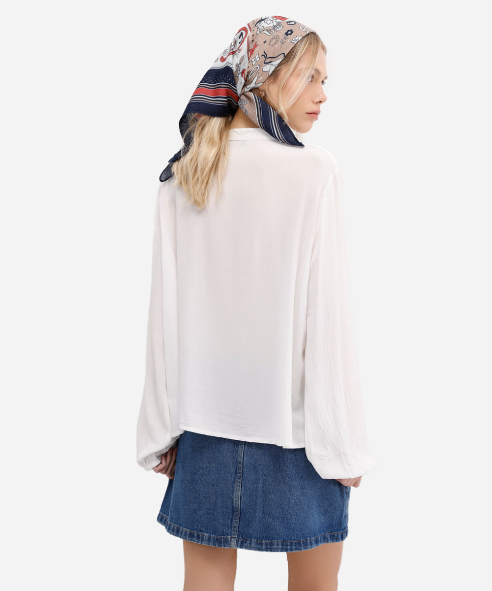 bata feminina de viscose com laise texturizada off white