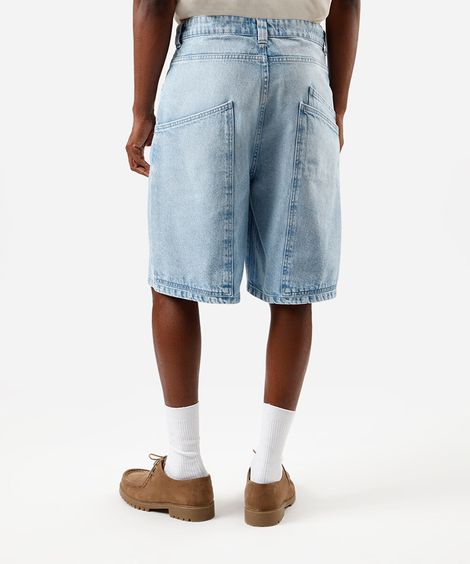 bermuda baggy masculina jeans com recorte e bolso sobreposto azul