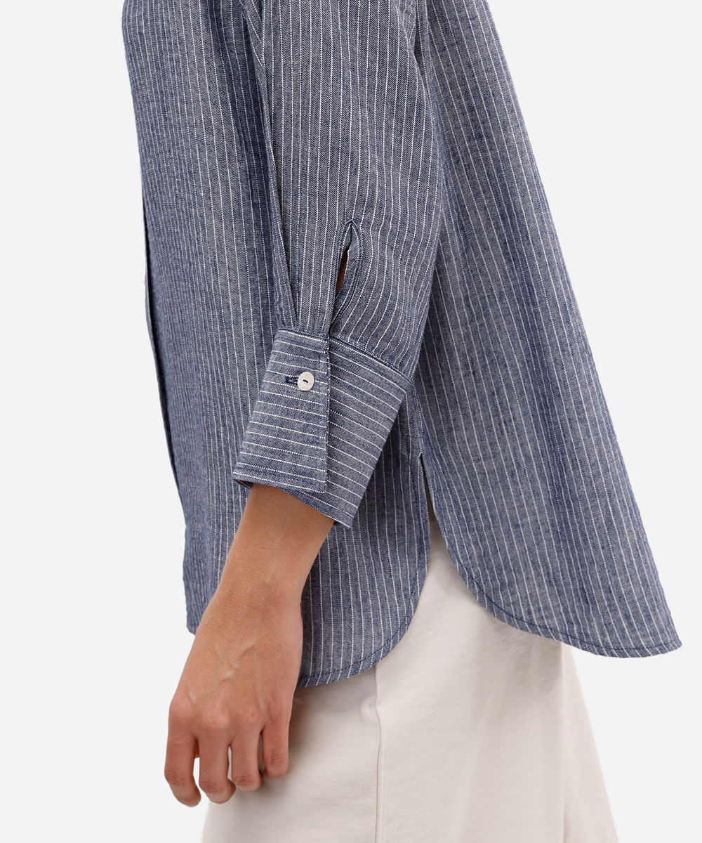 camisa feminina com linho azul