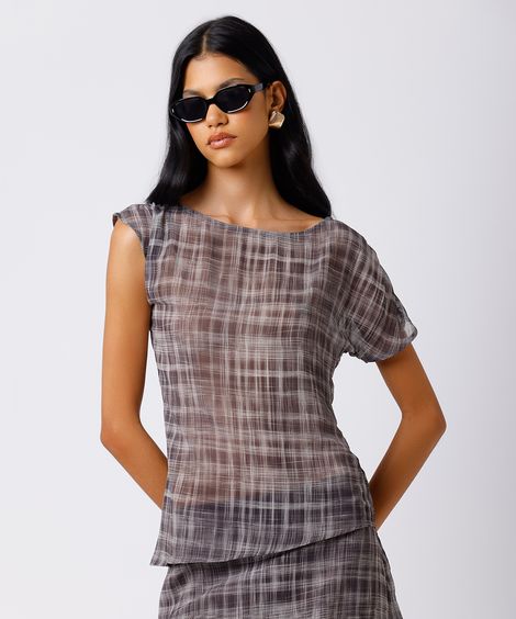 blusa feminina assimétrica com franzido xadrez mindset colorida