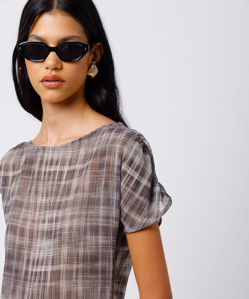 blusa feminina assimétrica com franzido xadrez mindset colorida
