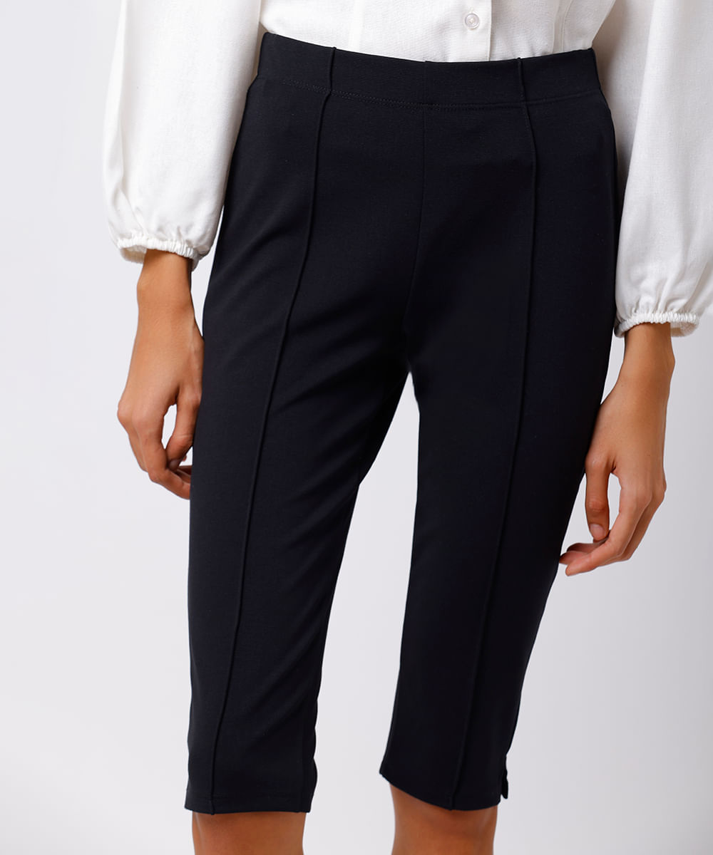 calça capri feminina com viscose e fenda mindset preta