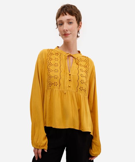 bata feminina de viscose com laise texturizada amarela