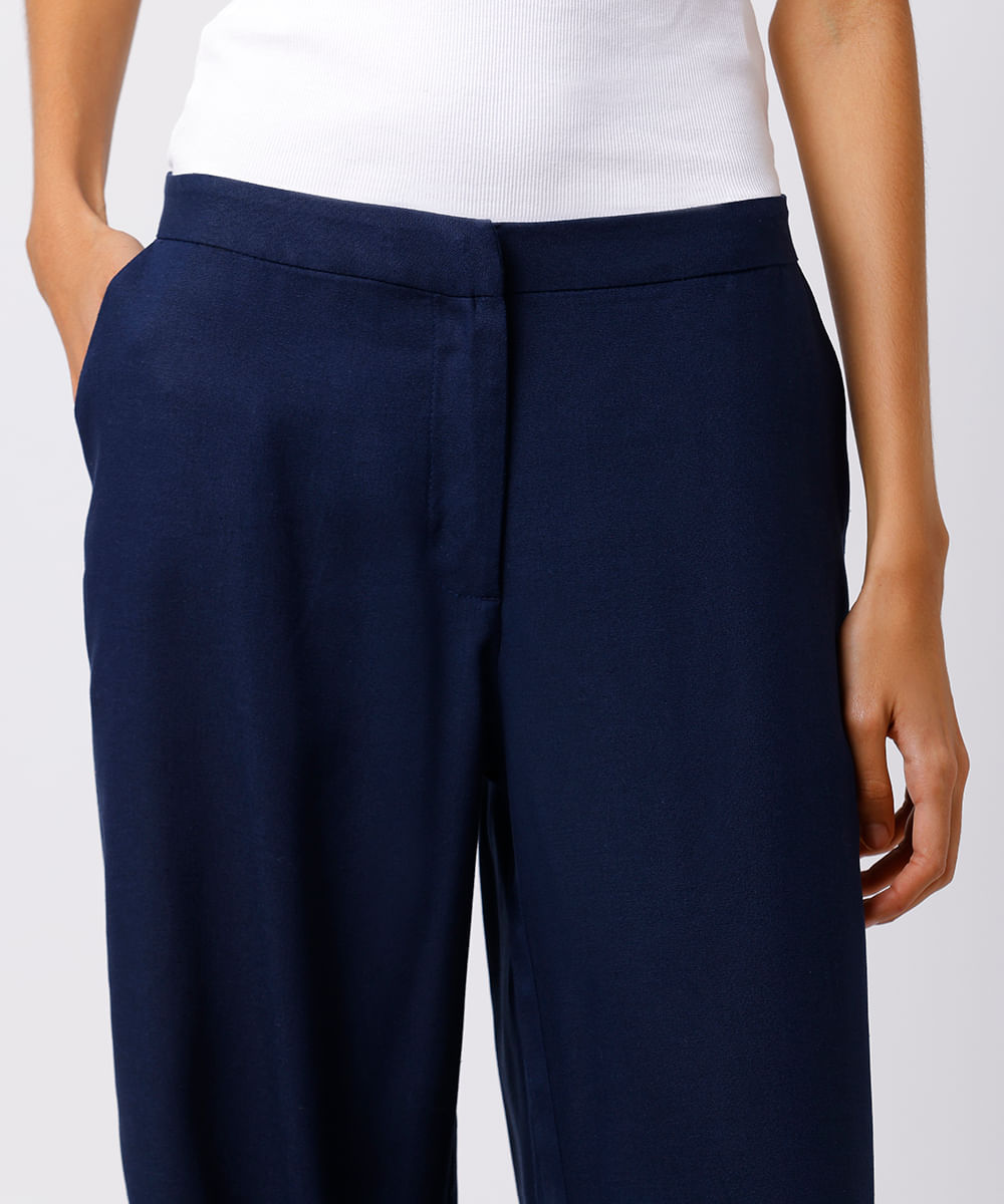 calça reta feminina de alfaiataria com linho mindset azul