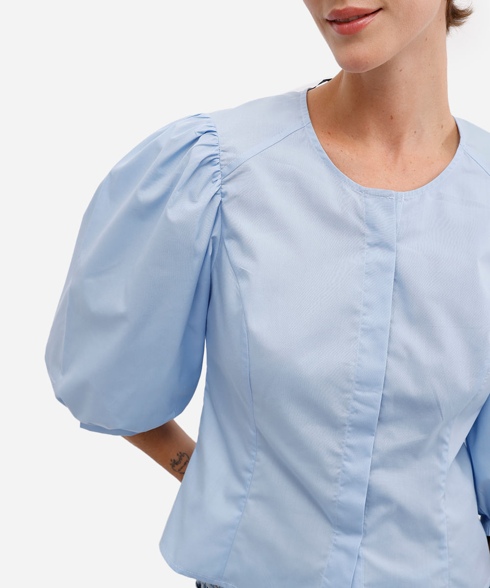 camisa feminina manga bufante decote redondo azul