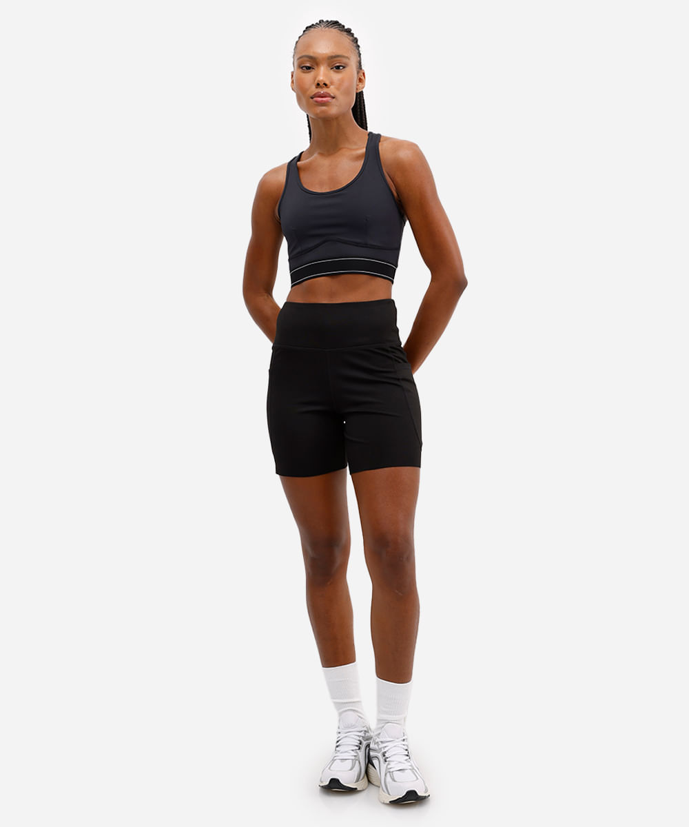 top nadador feminino esportivo preto