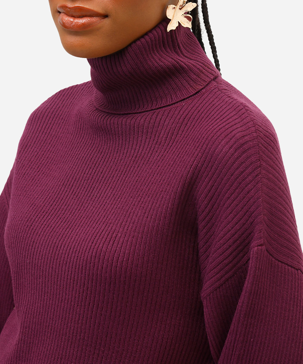 suéter de tricot cropped gola alta roxo