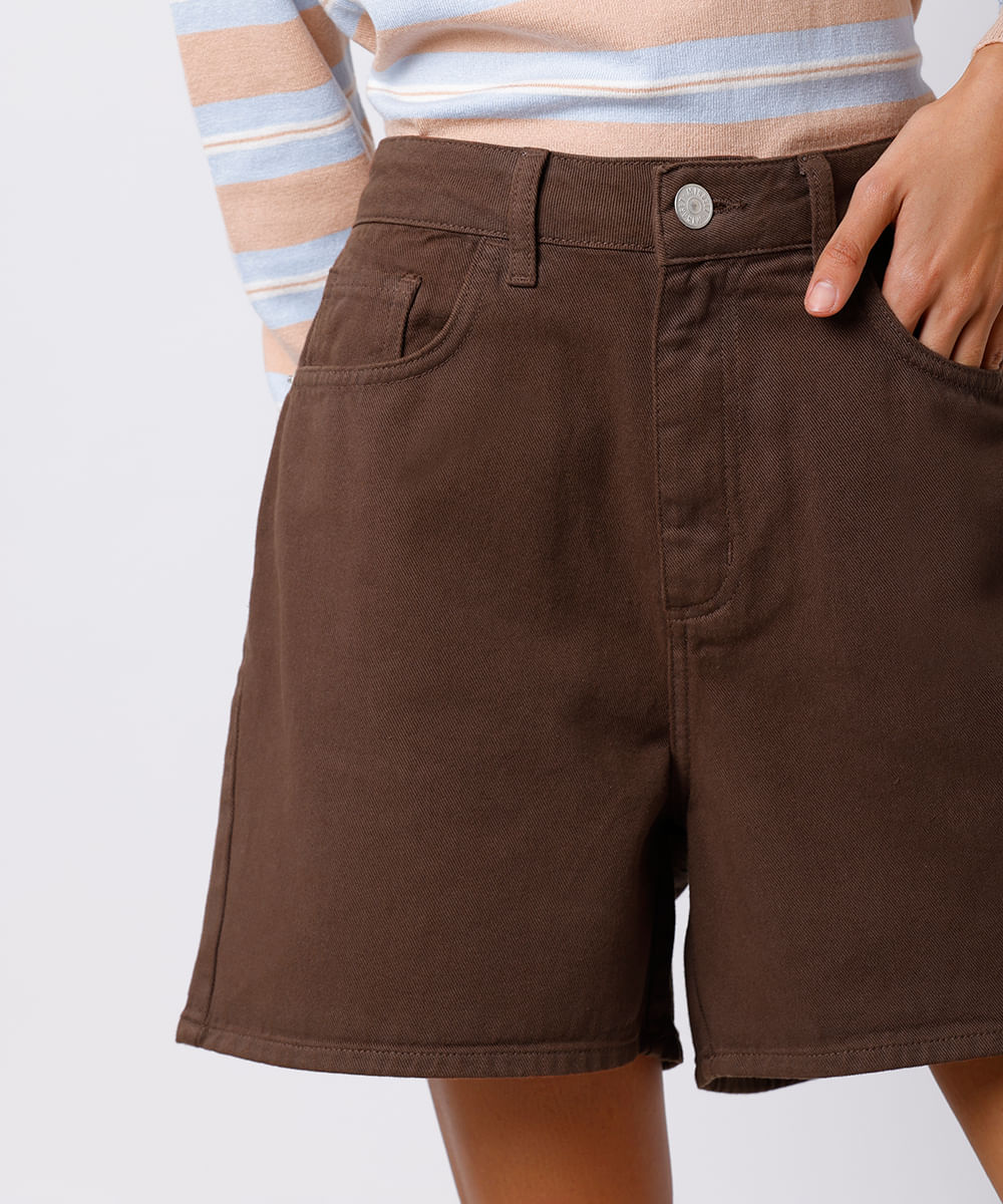 short feminino los angeles de sarja mindset marrom