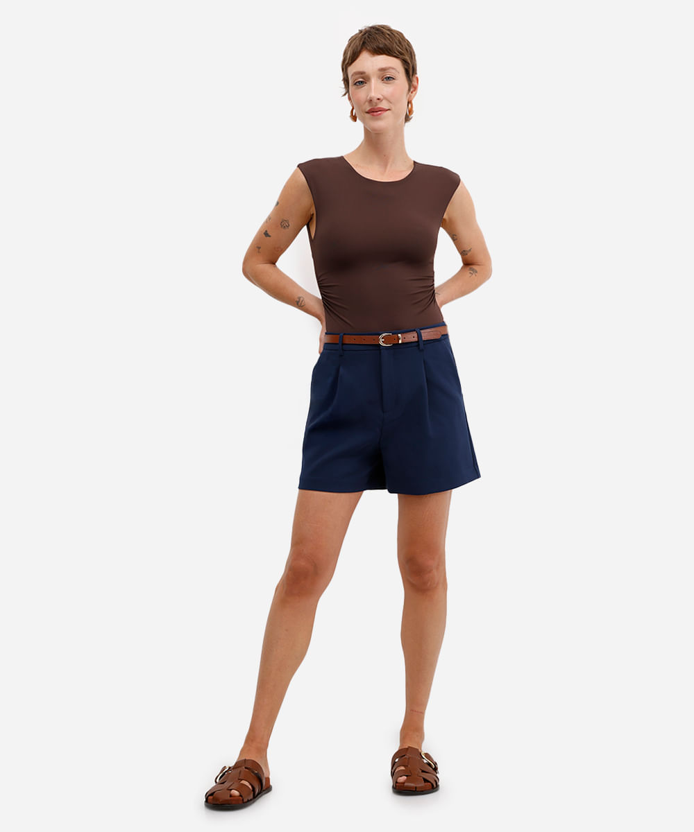 short de alfaiataria feminino com cinto azul