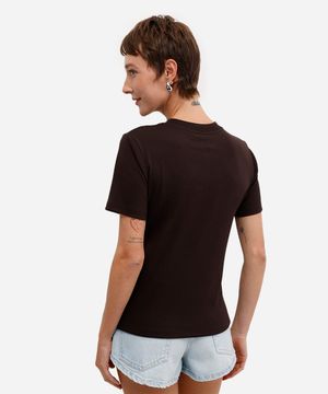 camiseta básica feminina de algodão peruano marrom