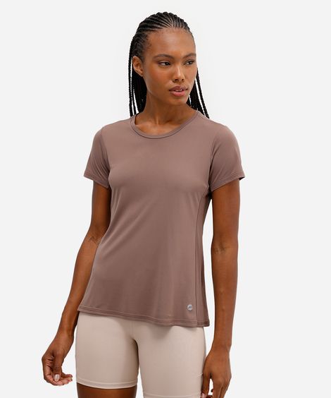 blusa esportiva com recorte marrom