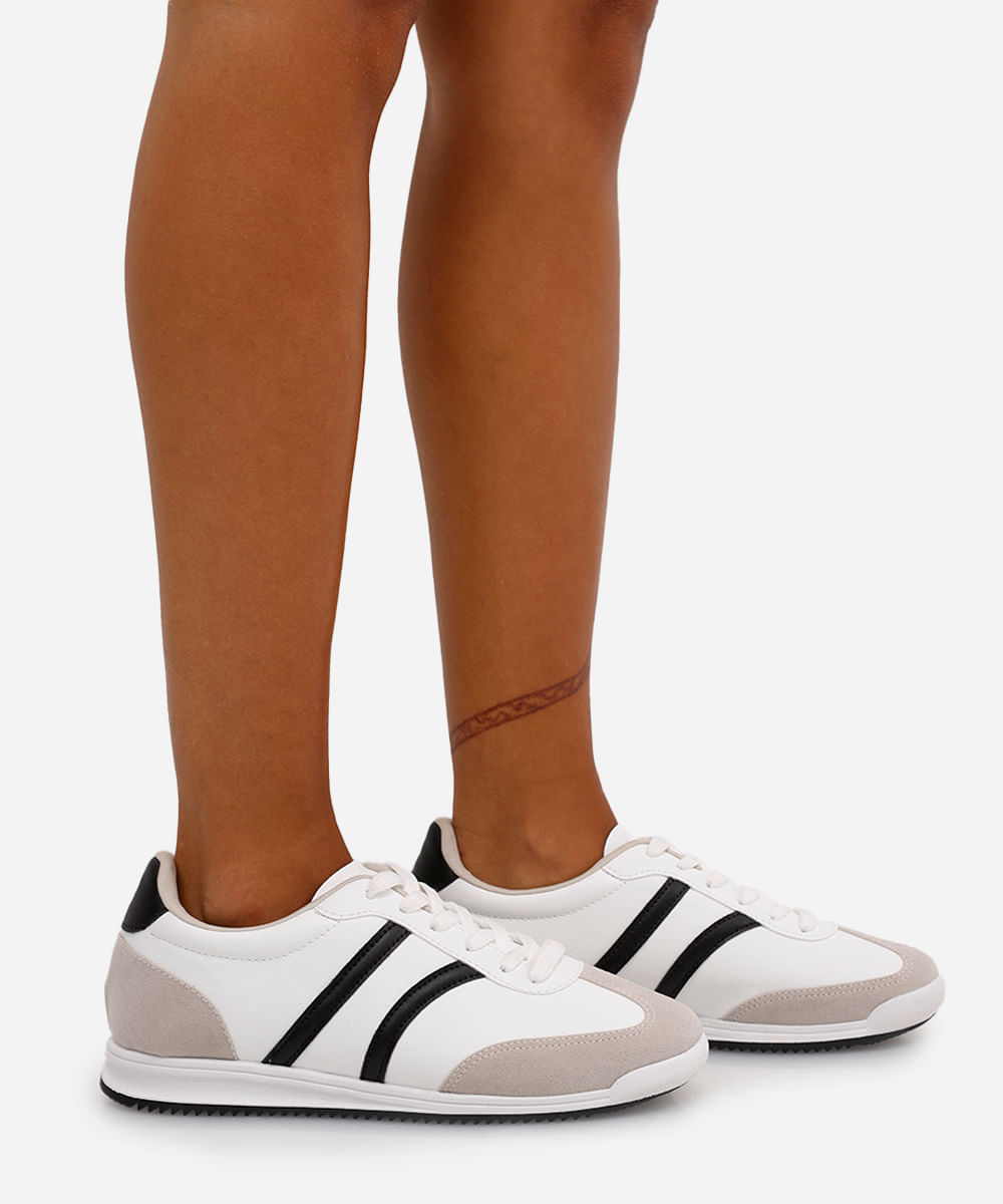 tênis casual com recortes preto