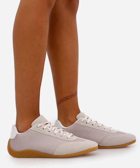 tênis casual com recorte texturizado ace off white