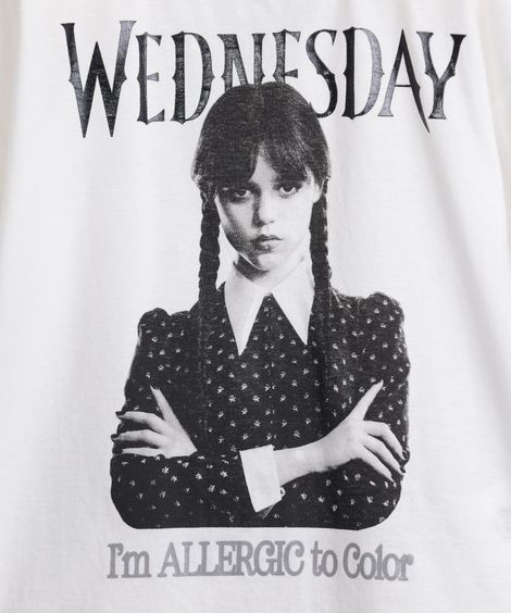 pijama curto infantil wandinha off white