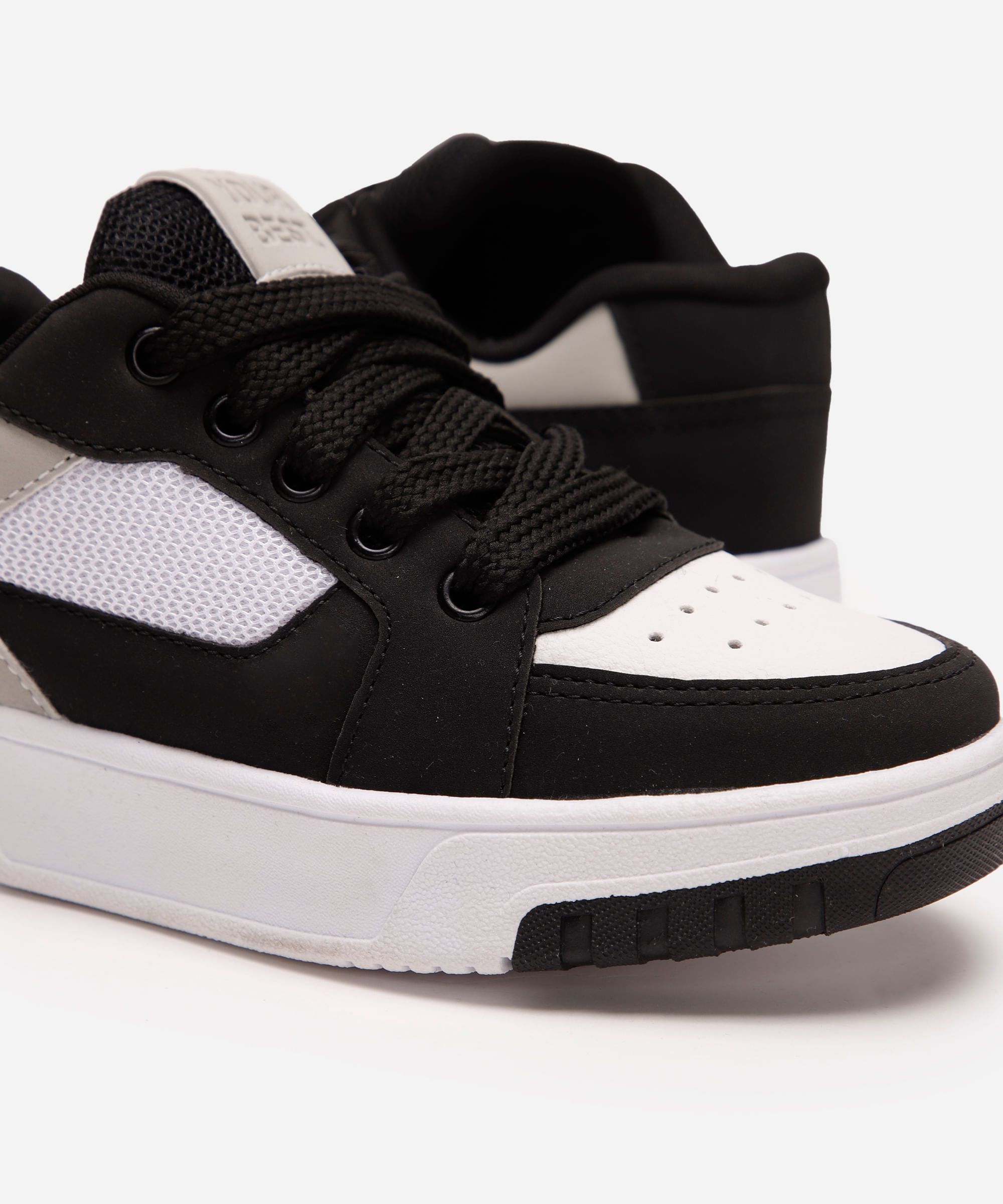 tenis kids cano baixo casual preto