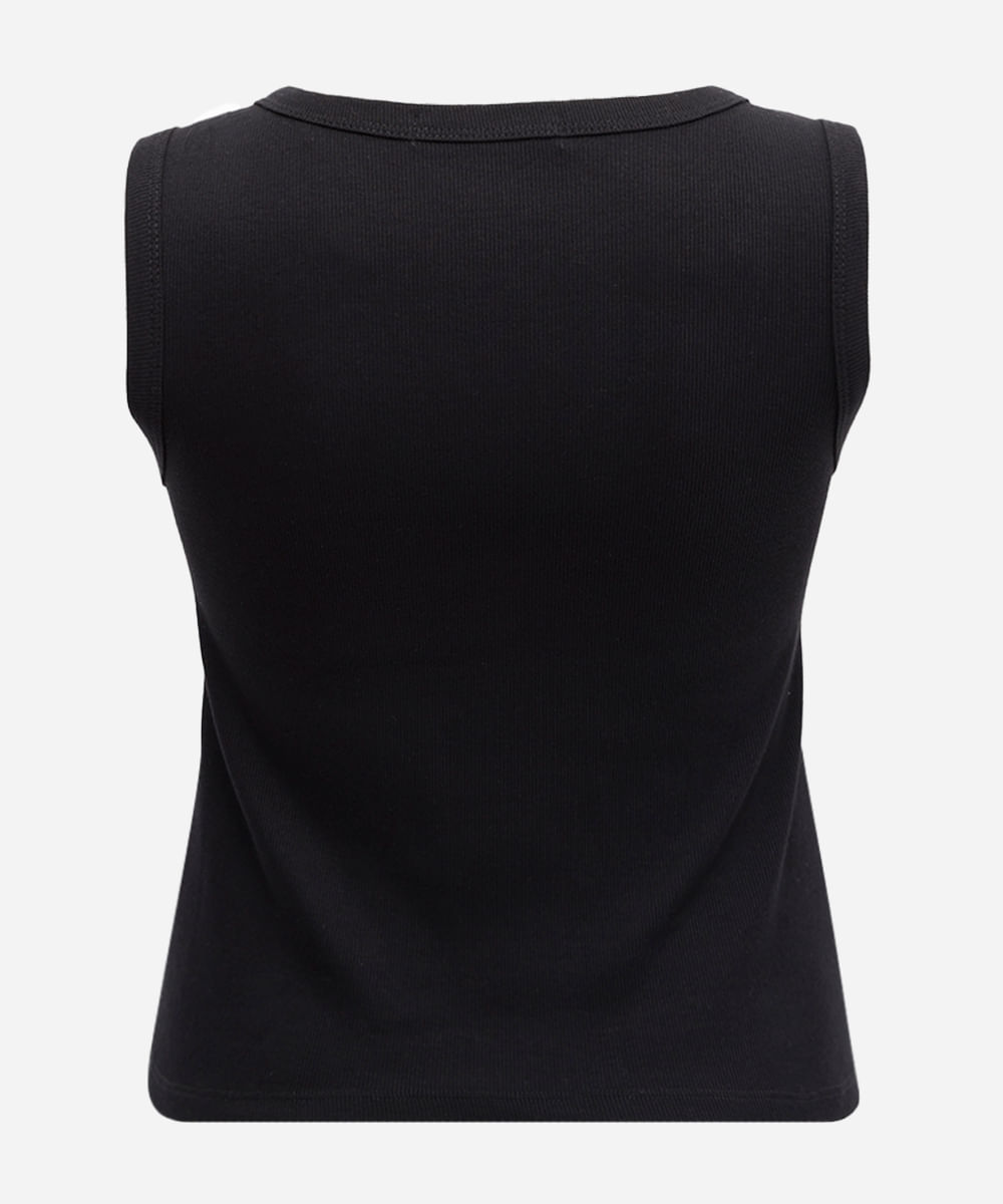 regata canela plus size decote redondo preta