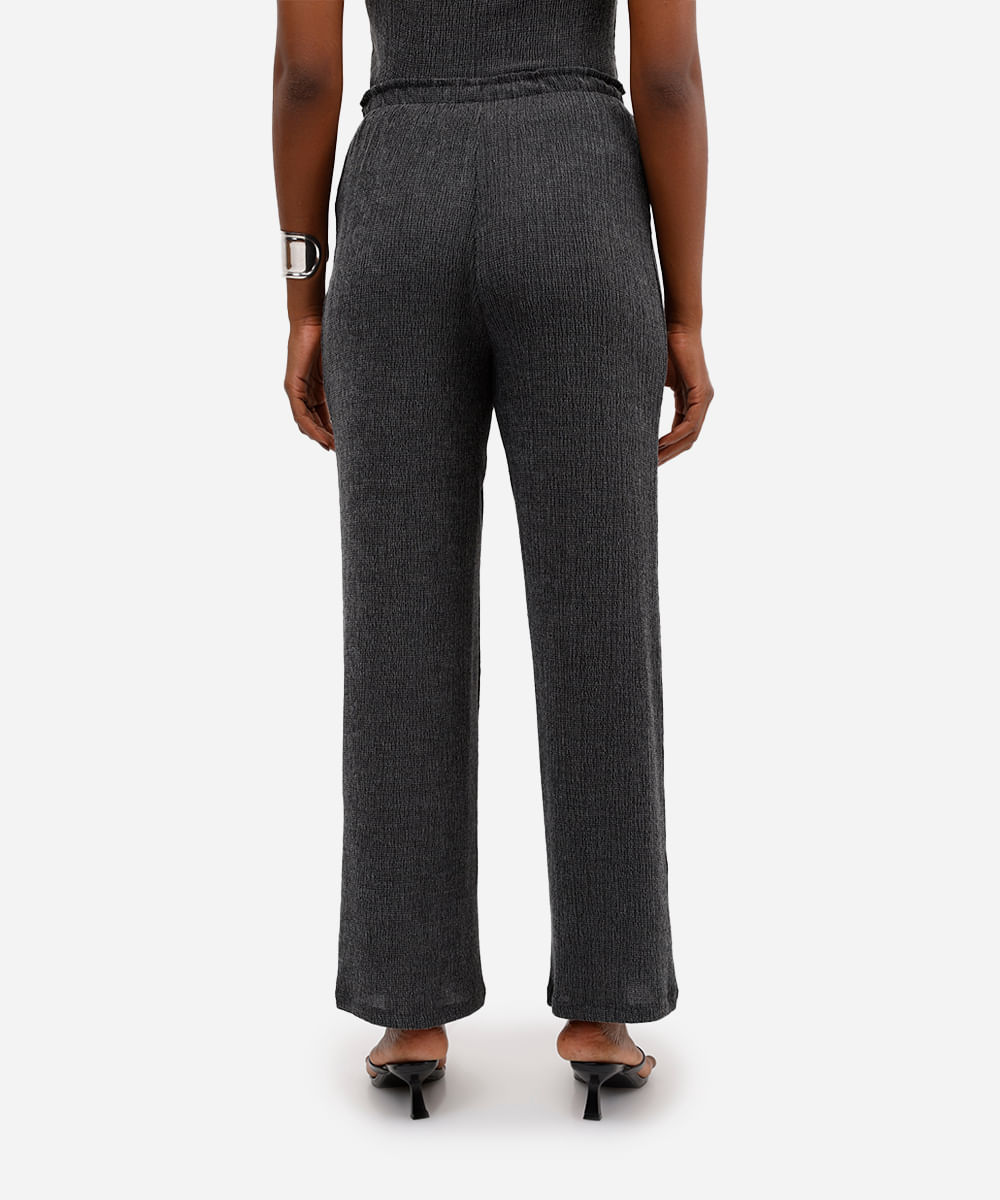 calça pantalona feminina texturizada preta